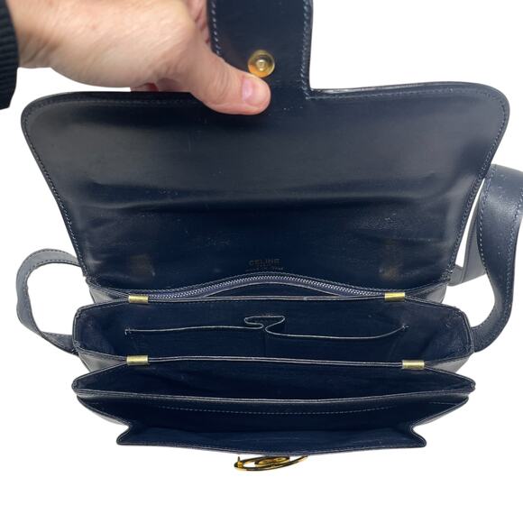 Céline VINTAGE Celine Fermoir Triomphe Shoulder Bag - Navy Blue Box Leather - Picture 5 of 13
